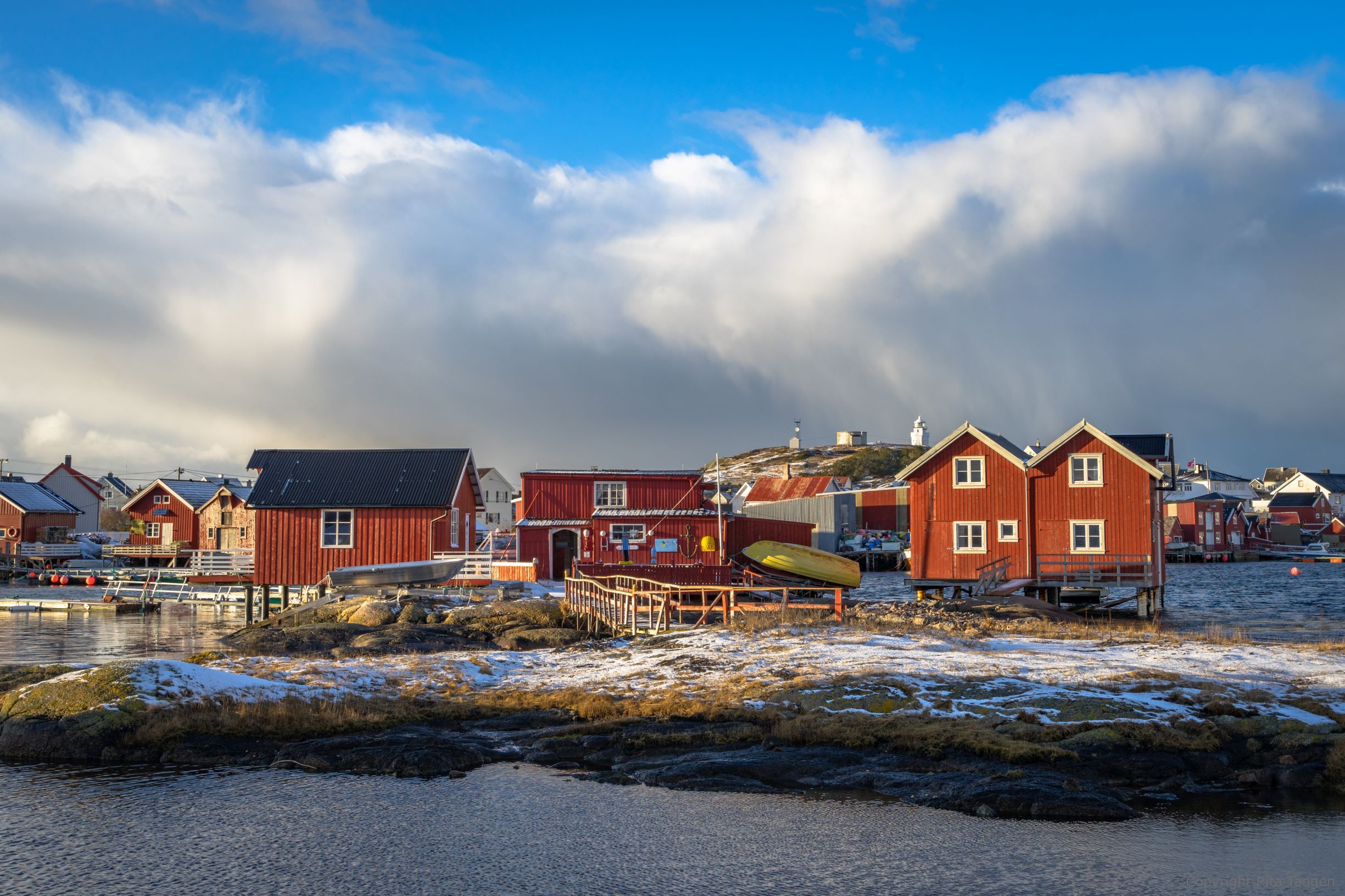 Sula i vinterdrakt, foto Rita Tangen